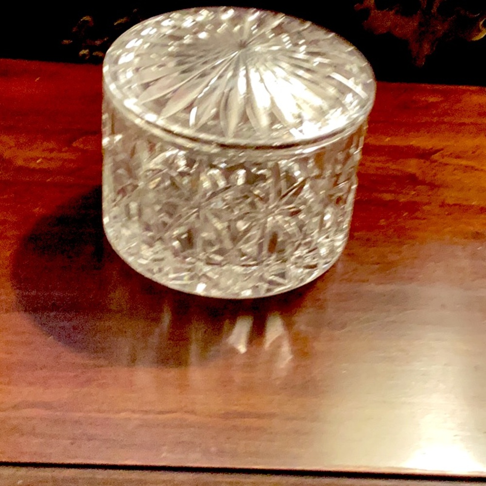 Waterford Crystal Round Vanity Box with Lid